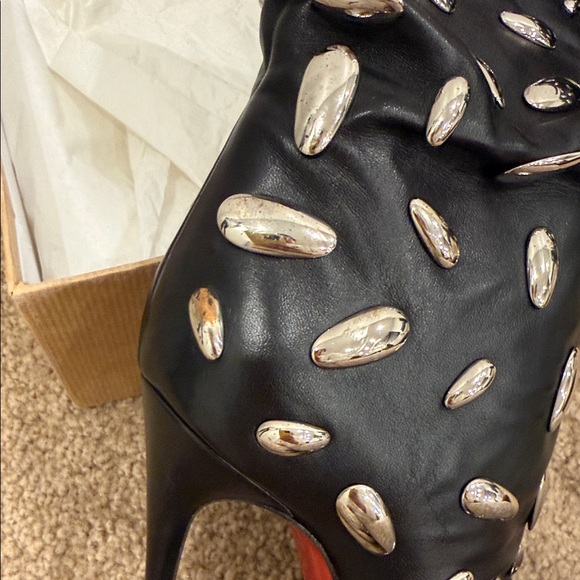 Christian Louboutin Nail Stud Boots 37 Rare Limited Edition Black Leather 💋 - Picture 10 of 12
